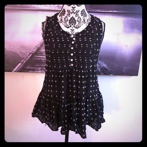 DESIGNED BY FREE PROPLE!!! Fabulous Condition, Backless TankTop/Blouse